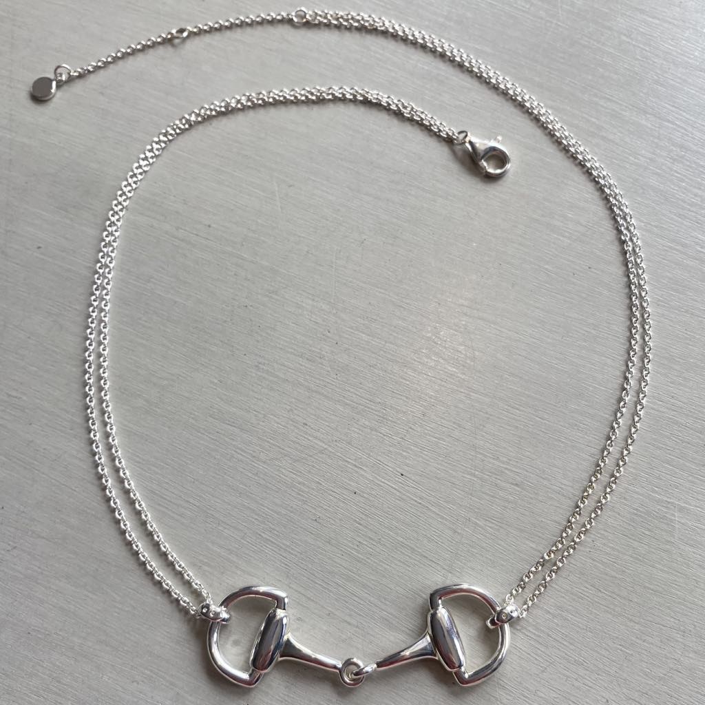 Snaffle Pendant Necklace - Silver