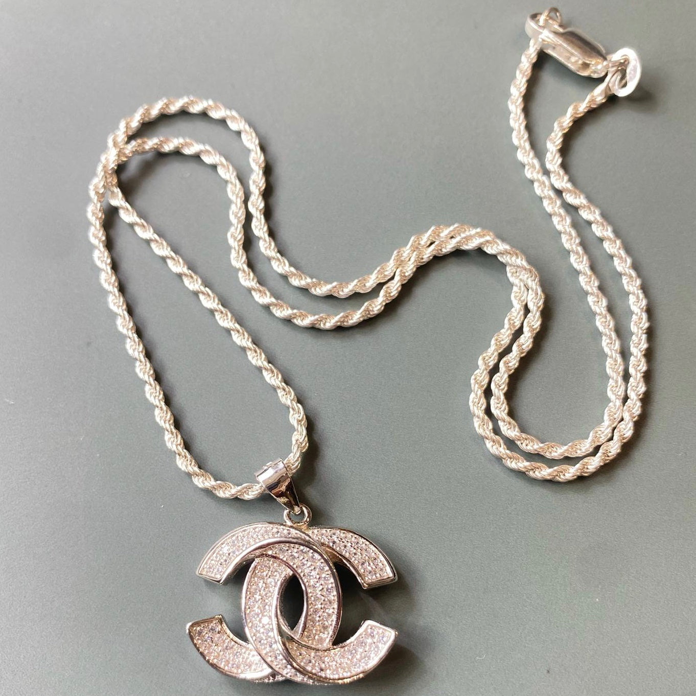 CC Necklace Medium