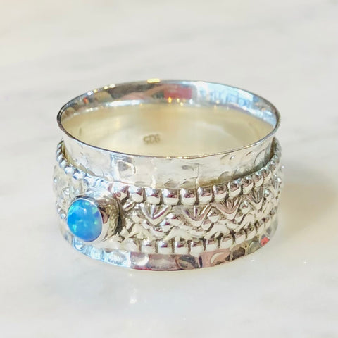 Opal Patterned Spinner Ring