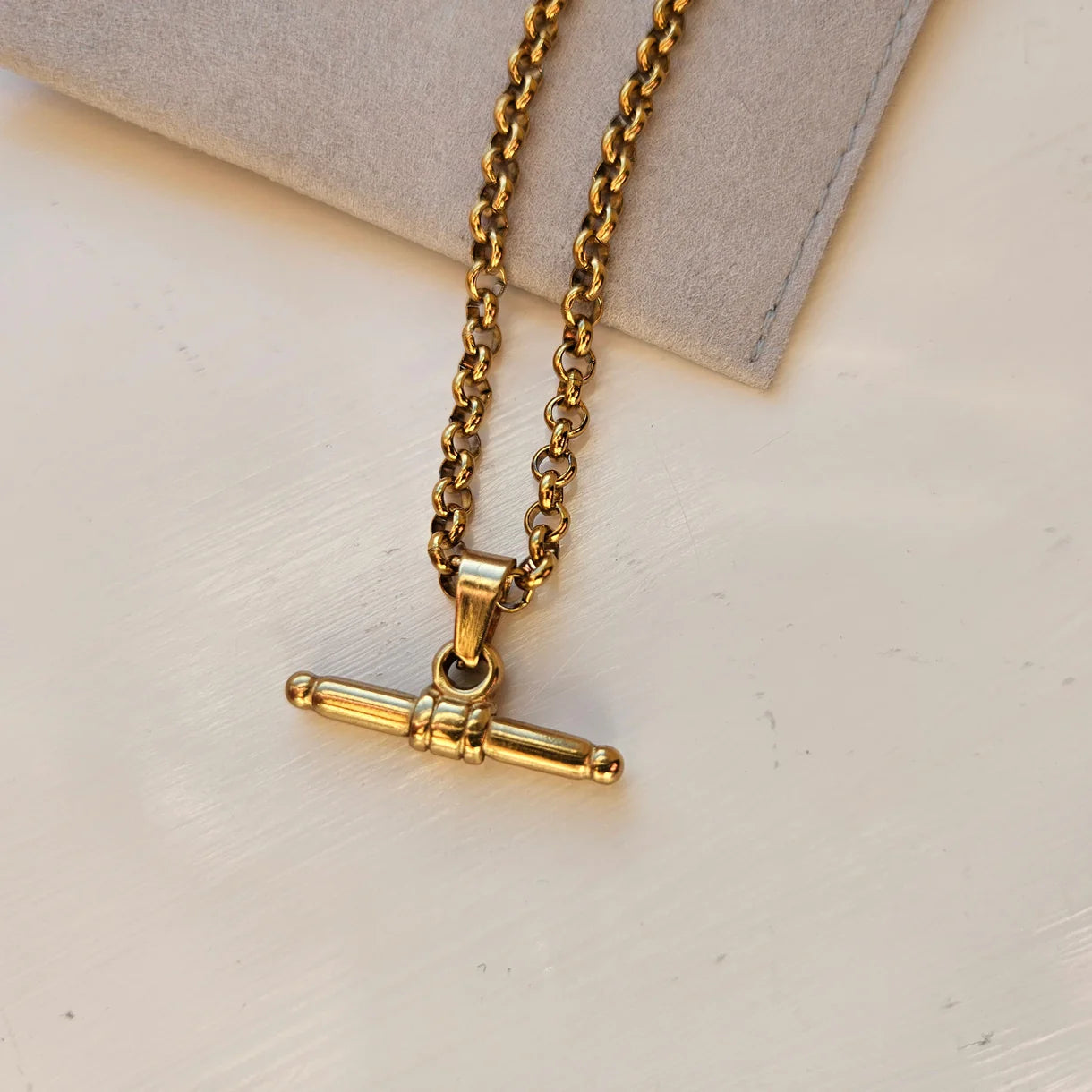 Vintage T Bar Gold Necklace