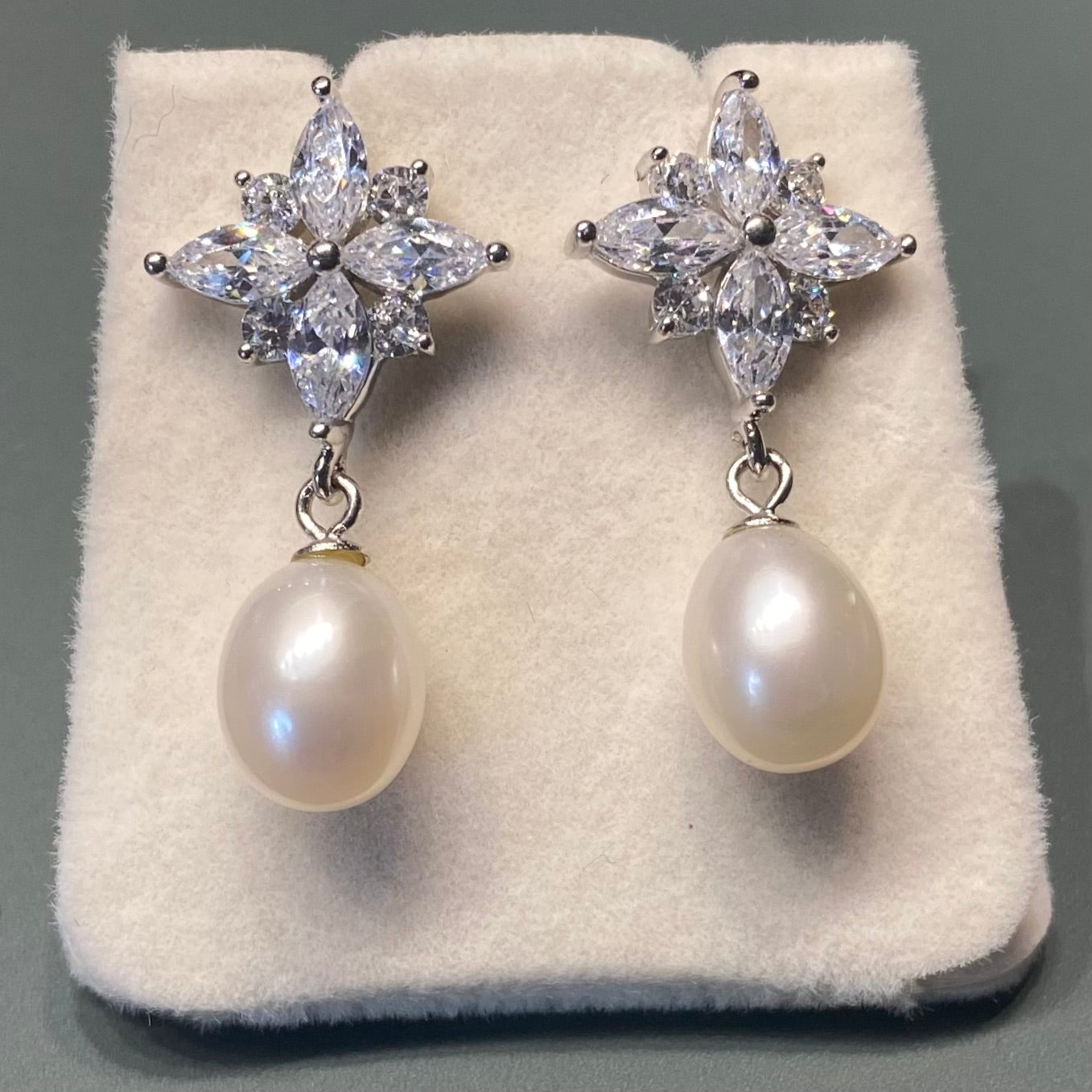 Flower Pearl Drop Earrings