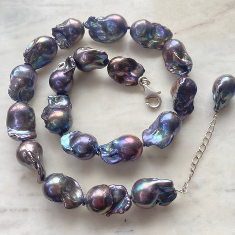 Baroque Pearl Necklace - Peacock