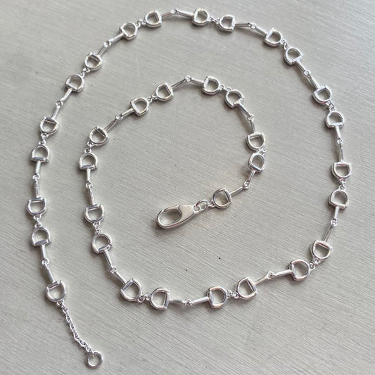 Snaffle Necklace - Fine