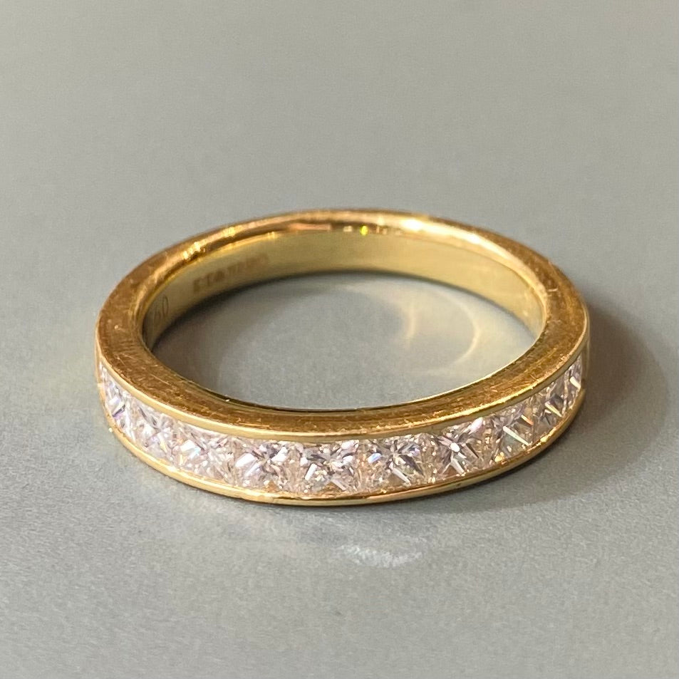 Diamond Band in Yellow Gold