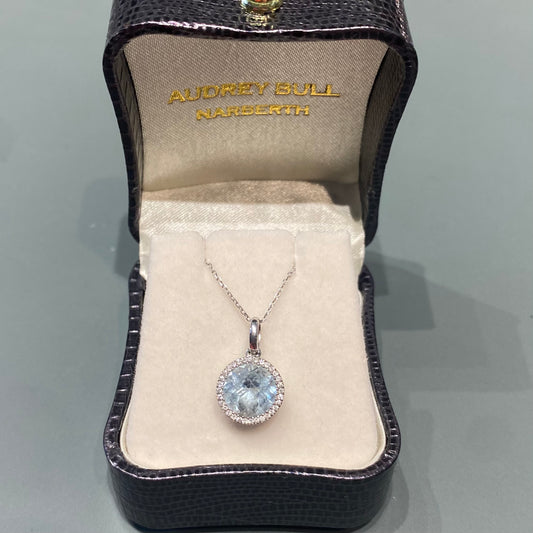 Aquamarine and Diamond Necklace
