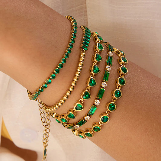 Emerald Sparkle Circle Bracelet
