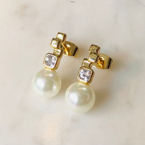 Gold plated Pearl and Cz Studs
