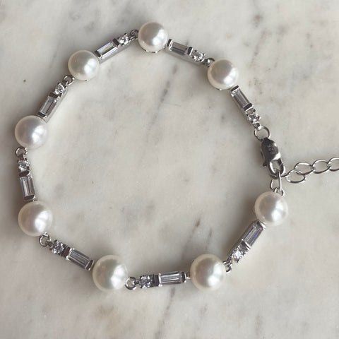 Pearl and Crystal Bracelet